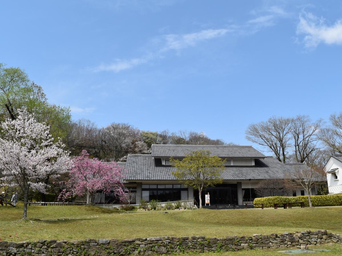 豊田市民芸館