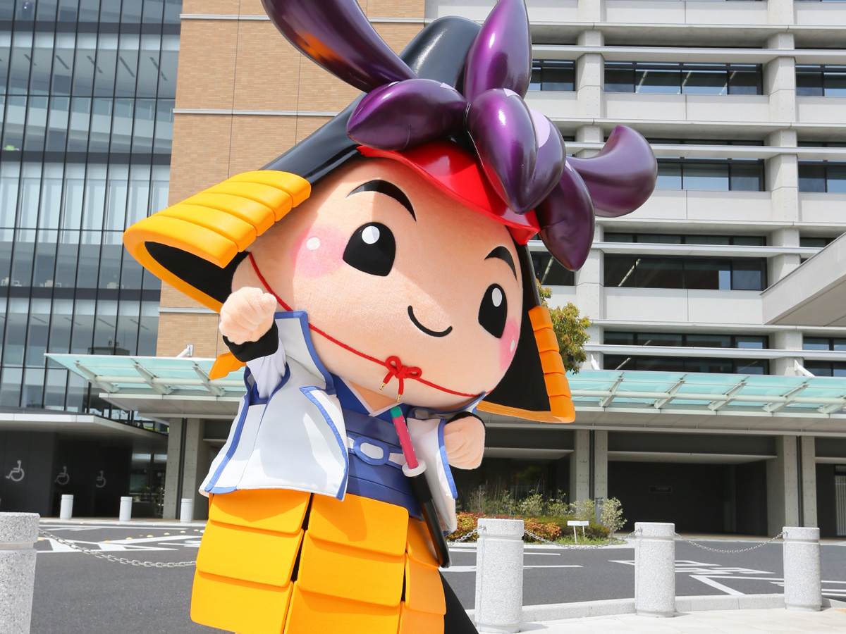 かつなりくん